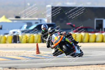 media/Feb-12-2022-SoCal Trackdays (Sat) [[3b21b94a56]]/Turn 2 (1045am)/